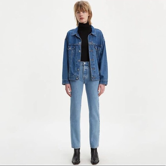 Levi’s 501 Original Fit Straight Leg - Picture 2 of 4